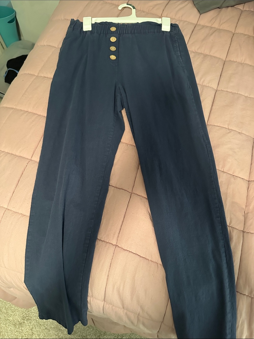 Women’s Navy Button-Front Stretch Jeans